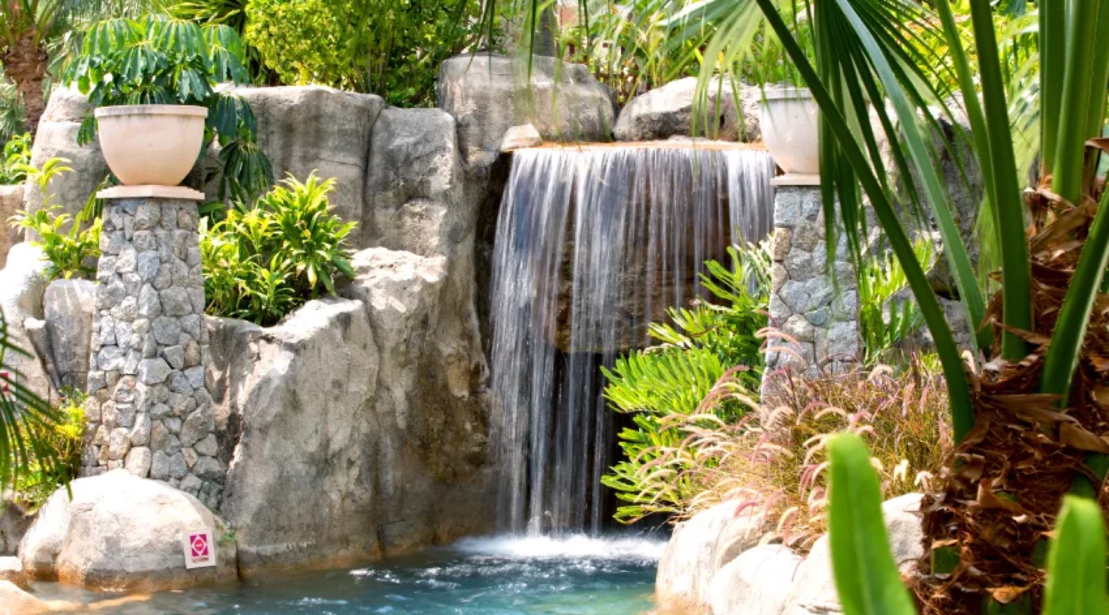 Centara Grand Beach Resort Phuket day pass, karon, Phuket