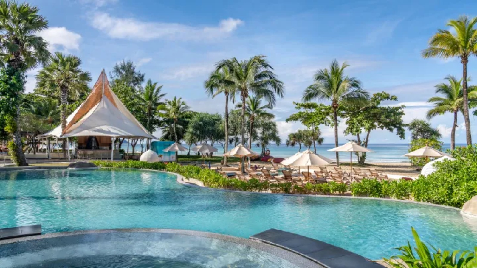 Centara Grand Beach Resort Phuket day pass, karon, Phuket