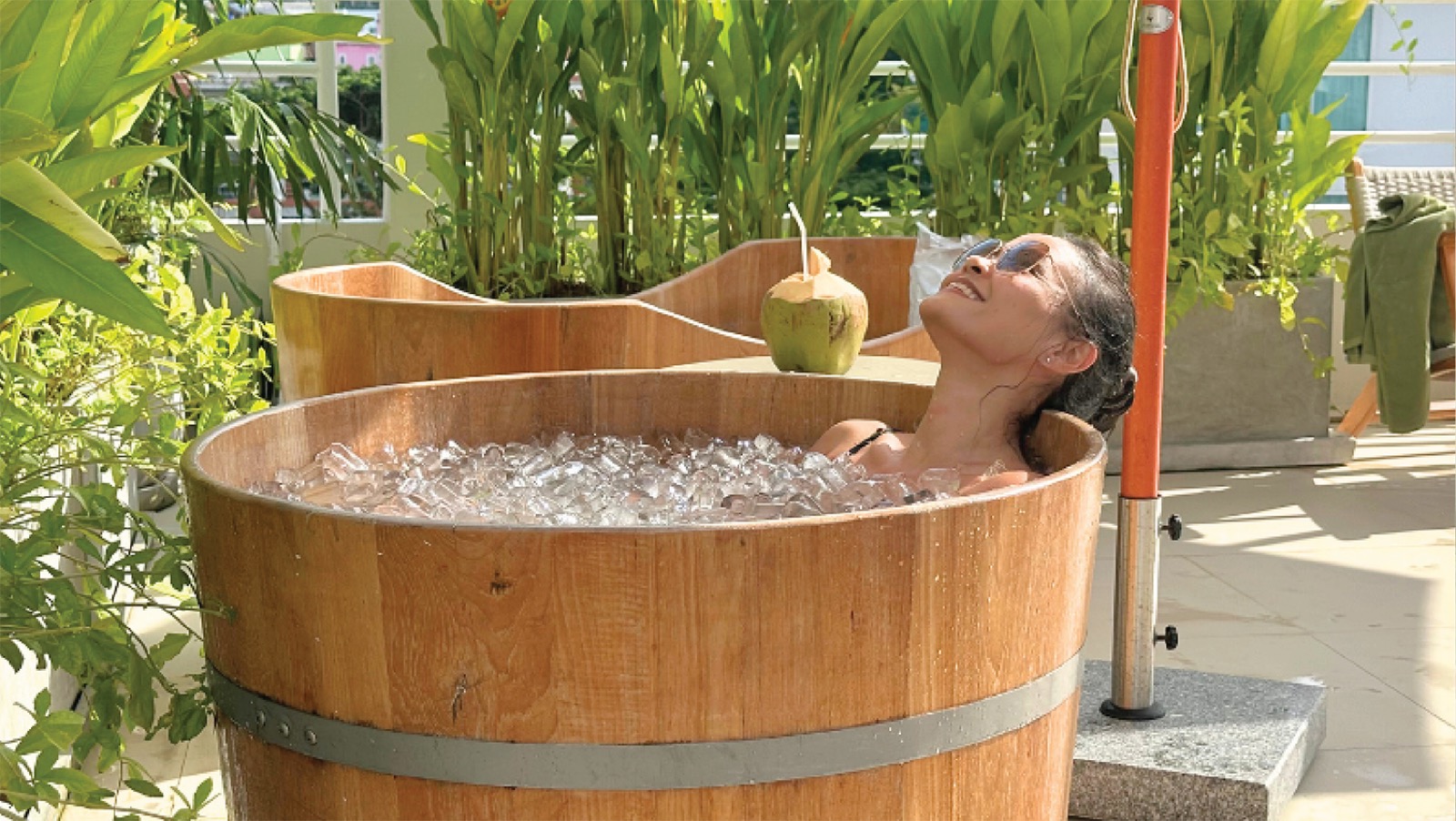 Contrast bathing area at DIP on the Roof rooftop spa, Patong, Phuket