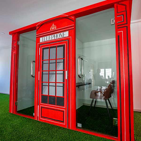 Grind Time Co-Workspace & Cafe - Phuket (Chalong Bay), coworking space in chalong, Phuket