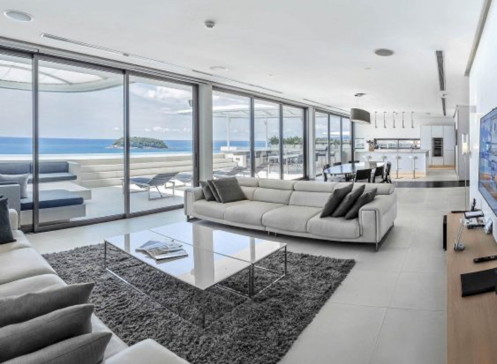Sky Pool Villa Penthouse at Kata Rocks, Kata, Phuket